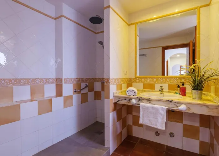 Vila Silvia I By Corralejo