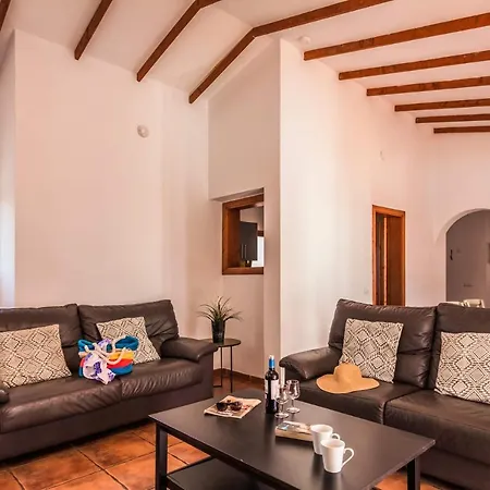 Вилла Silvia I By *